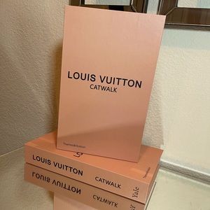 Coffee table books(box)